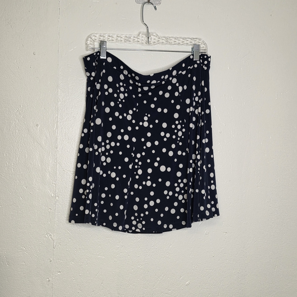 Susan Graver Polka Dot Skort - Picture 8 of 9